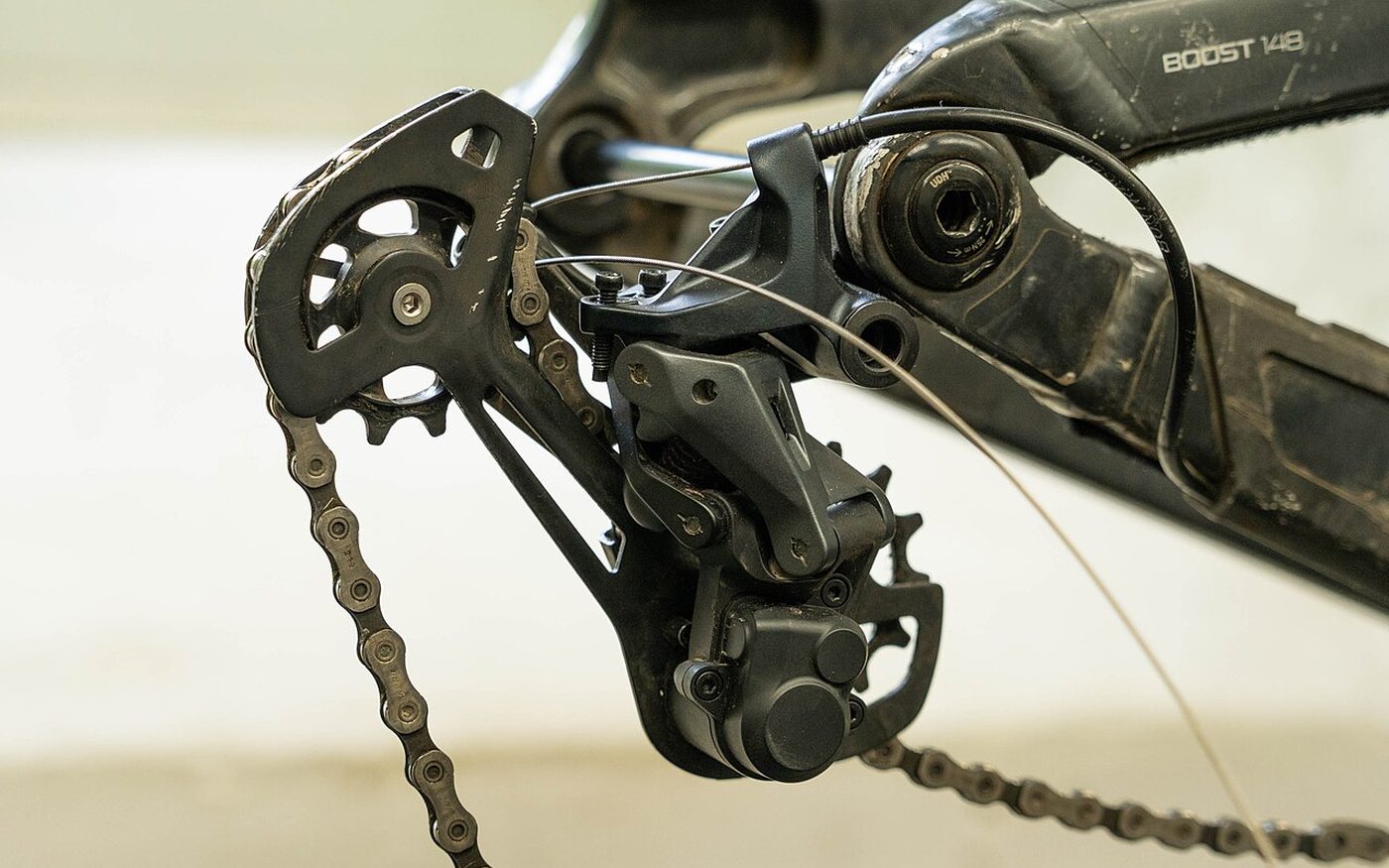 Dura-Ace R9300 : les roues de septembre bloquées à 11 dents